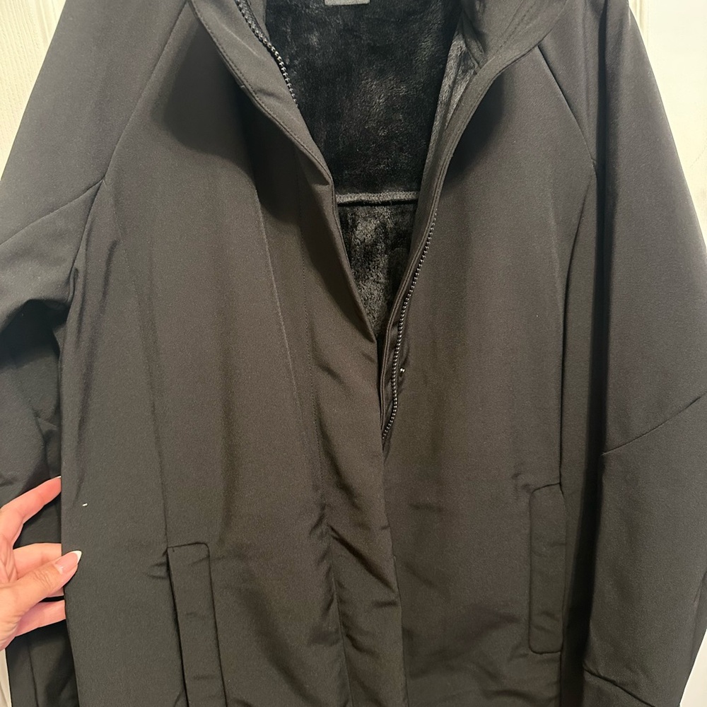 Mondetta Black Fleece-Lined Jacket
